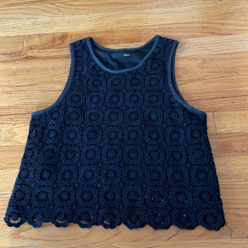 Aqua top